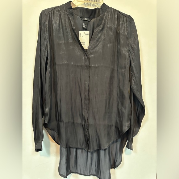 H&M SHIMMER BLACK LOW HIGH BLOUSE LONG SLEEVE SHINY - Picture 1 of 7